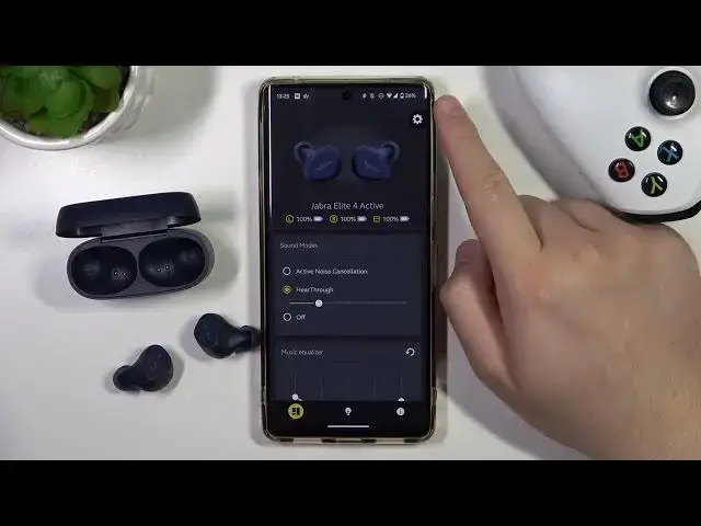 'Video thumbnail for How to Download New Firmware Update for Jabra Elite 4 Active?'