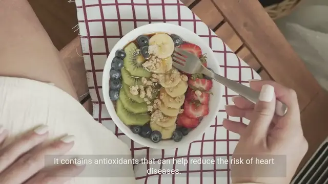 Video thumbnail for The Incredible Benefits of Eating Honey