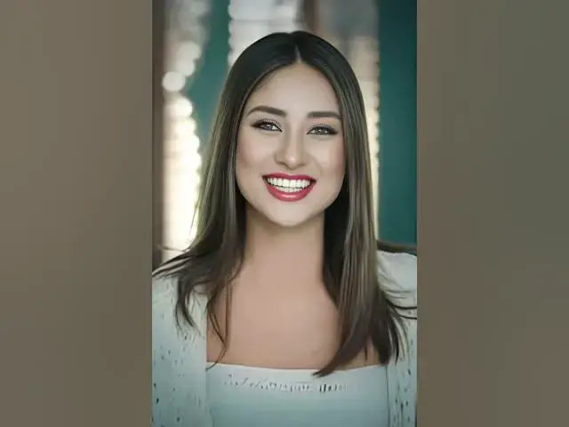 Video thumbnail for Teri Ulfat Mein Sanam Dil Ne bahut Dard saheKareena Kapoor AI remix song