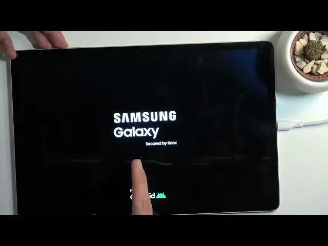 Video thumbnail for How to Wipe Cache on SAMSUNG Galaxy Tab S8+ - Erase Cache Files