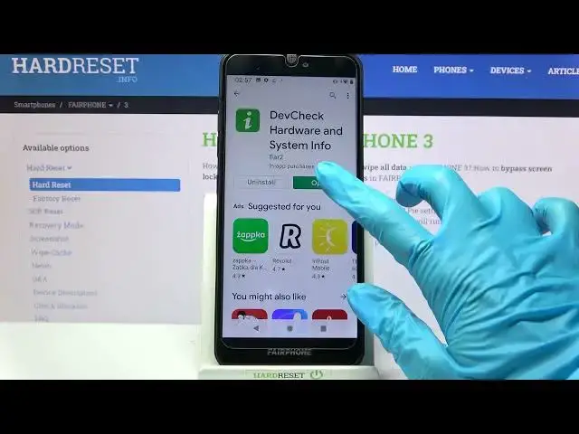 Video thumbnail for How to Check Phone Specification in FairPhone 3 – DevCheck Hardware