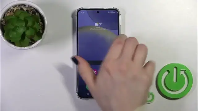 Video thumbnail for How to Turn Off Always On Display on SAMSUNG Galaxy S24