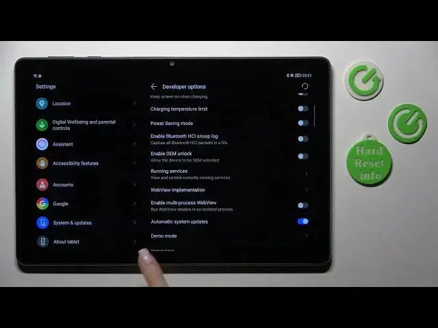 Video thumbnail for How to Enter Demo Mode on HONOR Pad X8