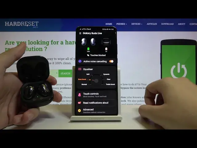 'Video thumbnail for Samsung Galaxy Buds Live - How to Change Modes in Equalizer'
