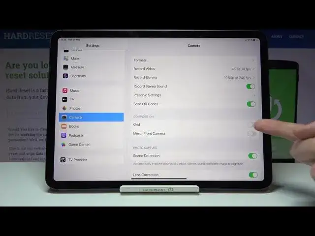 'Video thumbnail for How to Turn On/Off Camera Mirror Effect on iPad Pro 2021 – Manage Camera Settings'
