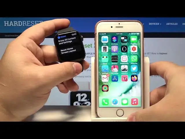 Video thumbnail for How to Reset Home Screen Layout on APPLE Watch SE – Restore Screen Layout