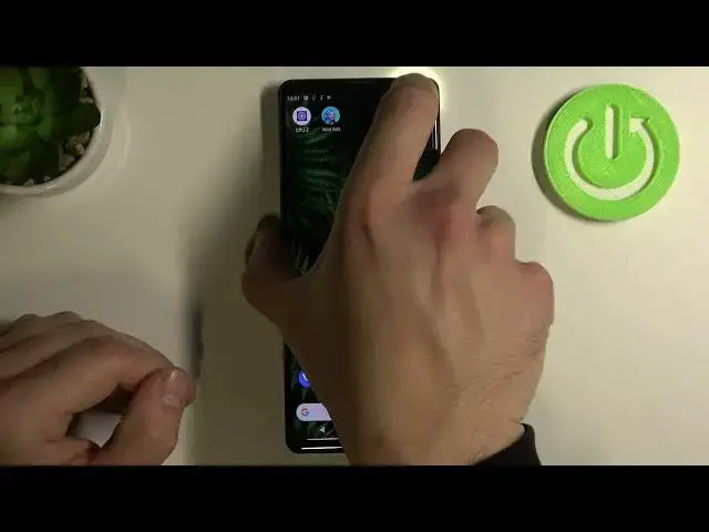 Video thumbnail for How to Turn Off Flashlight on SONY Xperia 1 III - Disable Flashlight
