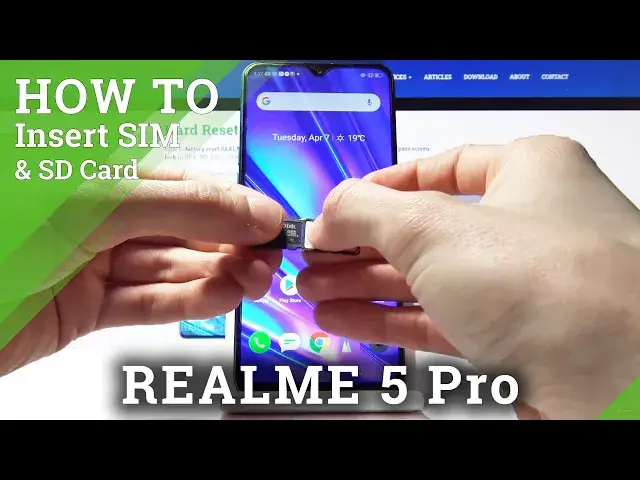 Video thumbnail for How to Insert SIM Card to REALME 5 Pro - Input SD Card