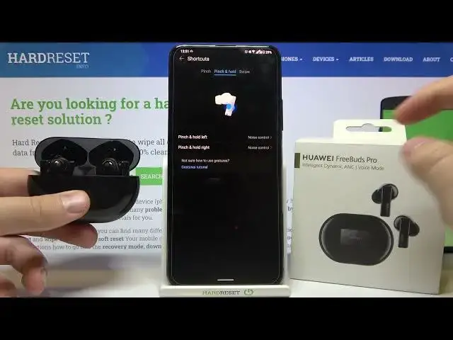 Video thumbnail for Huawei FreeBuds Pro - How to Check All Gestures of Earphones
