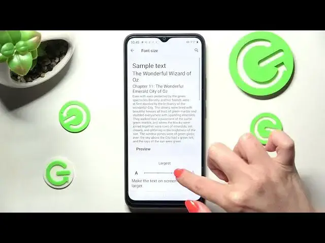 'Video thumbnail for How to Change the Interface Font Size on the REALME C30'