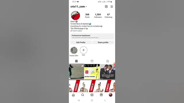 'Video thumbnail for Hide Instagram Likes #shorts #hidelikes #instagramtips #hidelikesoninstagram #instagramfeatures'