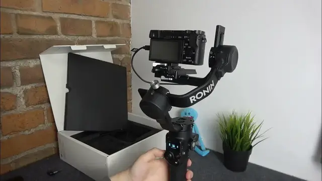 Video thumbnail for How to Customize the Front Dial Controls in DJI RSC 2 Gimbal