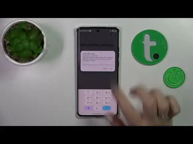 'Video thumbnail for How to Lock SIM Card with SIM PIN on Motorola Edge 40?'