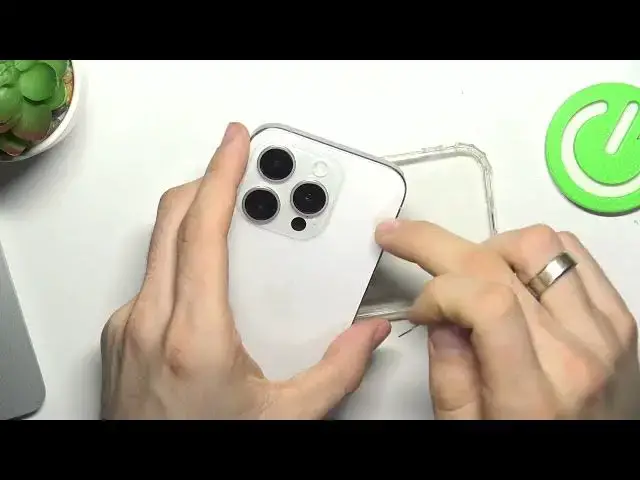 Video thumbnail for Where's The Microphone On iPhone 15 Pro ?