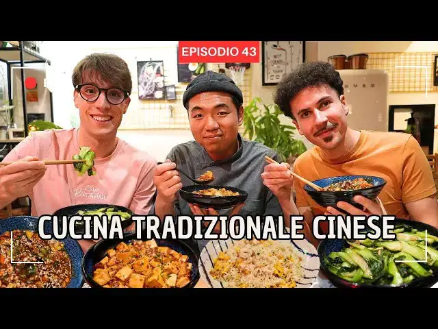 Video thumbnail for Cucina cinese tradizionale 🍜 Tecniche e segreti del WOK per sapori autentici! 💯