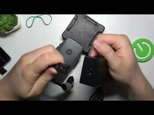 Video thumbnail for How to Charge Battery of DJI Mavic Pro?