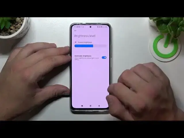 Video thumbnail for How to Find and Manage the Display Settings on the POCO F4