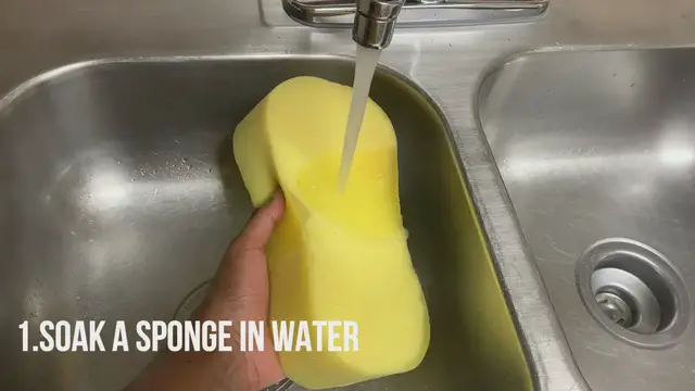 Video thumbnail for How to make your own ice pack