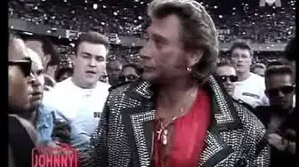 Video thumbnail for Johnny Hallyday commente son entrée au Parc des Princes 1993