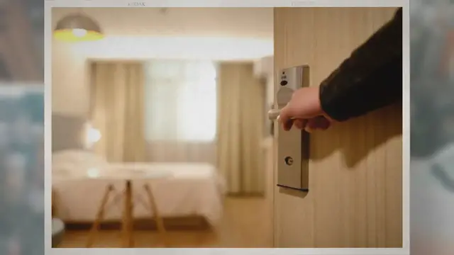 Video thumbnail for How Much Water Does a Hotel Use?