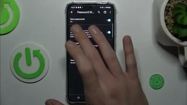 Video thumbnail for How to Manage Remembered Credentials on SAMSUNG Galaxy S24 - Autofill with Google