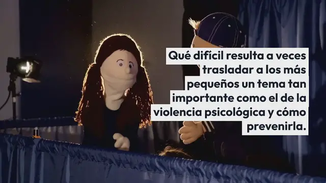 Video thumbnail for Música y teatro de objetos para explicar a los niños la igualdad de género