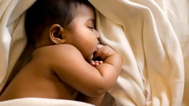 'Video thumbnail for Baby Bumps: Understanding Cephalohematoma'