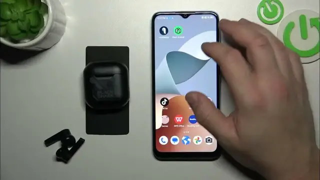 Video thumbnail for How To Change Prompt Sound Language On Black Shark Joybuds