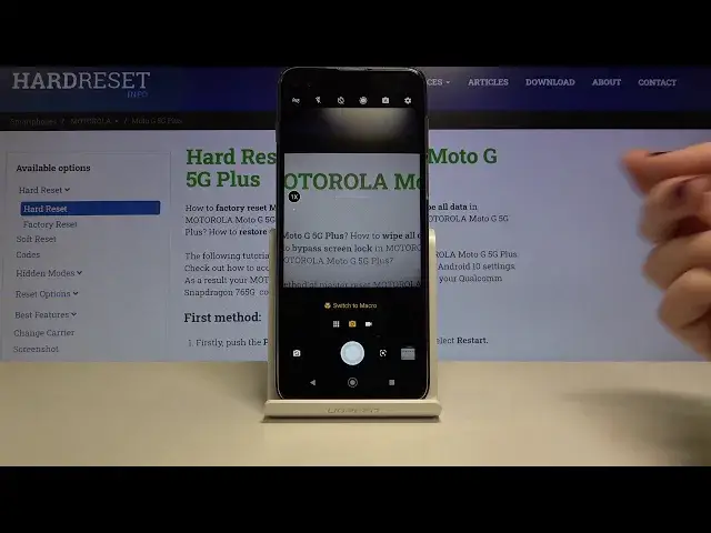 Video thumbnail for How to Turn On / Off Camera Leveler on MOTOROLA Moto G 5G – Straighten Option