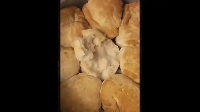 Video thumbnail for Biscuits cooked in the Ninja Foodi