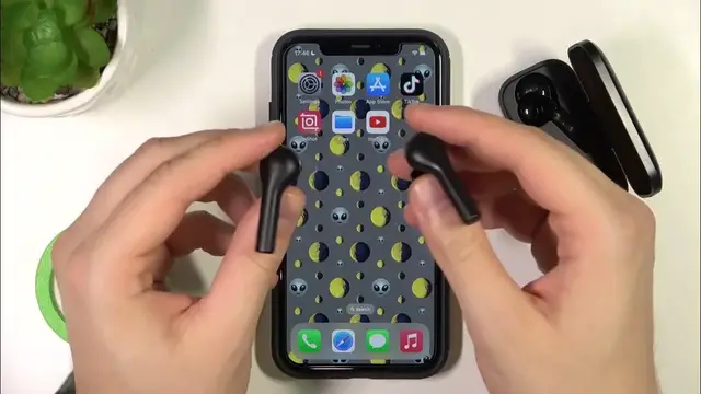 Video thumbnail for How to Pair QCY T5 with iPhone?