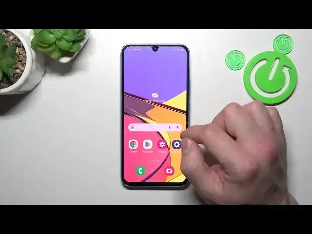 'Video thumbnail for How to Remove / Restore Messages Icon from / to the Home Screen on Samsung Galaxy A34'