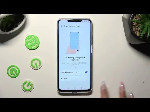 'Video thumbnail for How to Enter One Handed Mode in HUAWEI Nova Y91 – Use Device with One Hand'