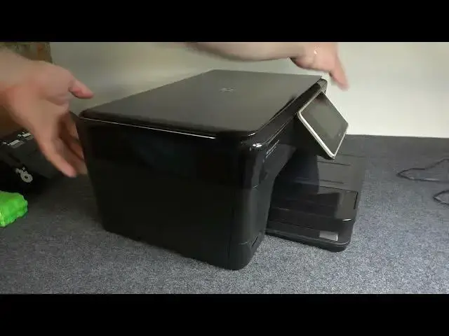 Video thumbnail for First start of HP Photosmart Premium / How to install Duplex on HP Photosmart Premium