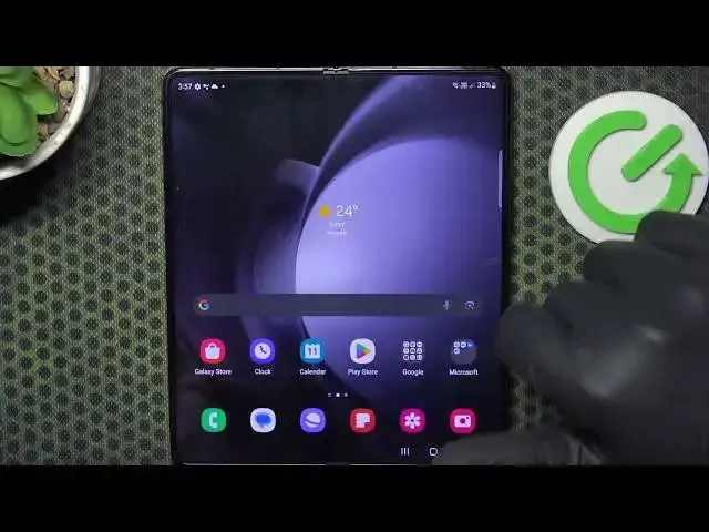 Video thumbnail for How to Turn Off Mobile Data Warnings on a SAMSUNG Galaxy Z Fold5