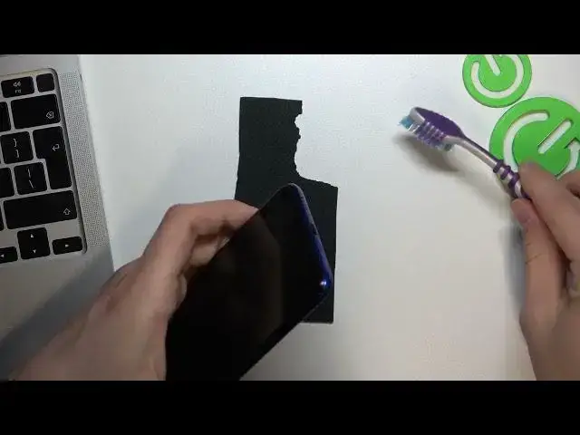 Video thumbnail for How to Clean USB Port on Vivo v15 Pro Using Household Items?