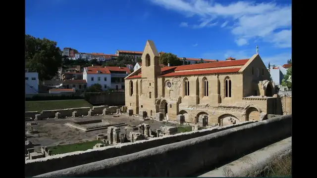 'Video thumbnail for Coimbra Mosteiro de Santa Clara-a-Velha'