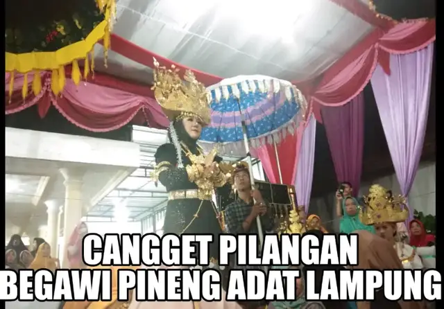 Video thumbnail for Cangget Pilangan Begawi Pineng Ngerabung Sanggagh [ADAT LAMPUNG]