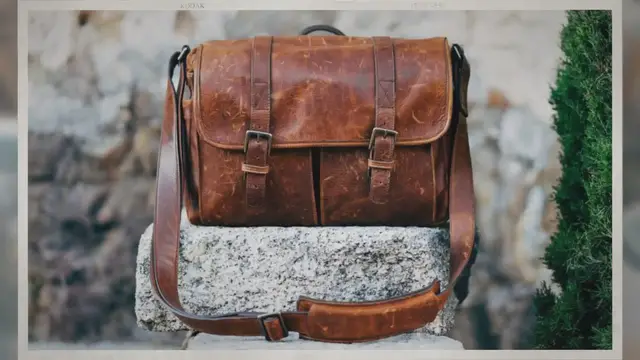 Video thumbnail for Is Leather a Fabric? Or Is It a Fibre?