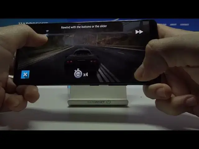 Video thumbnail for Samsung Galaxy S10 Lite - Gear.Club Game Test