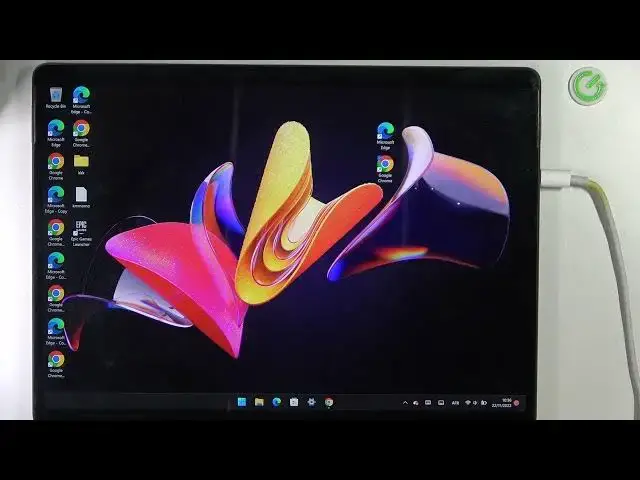 'Video thumbnail for Microsoft Surface Pro 8 - How To Install Fortnite'