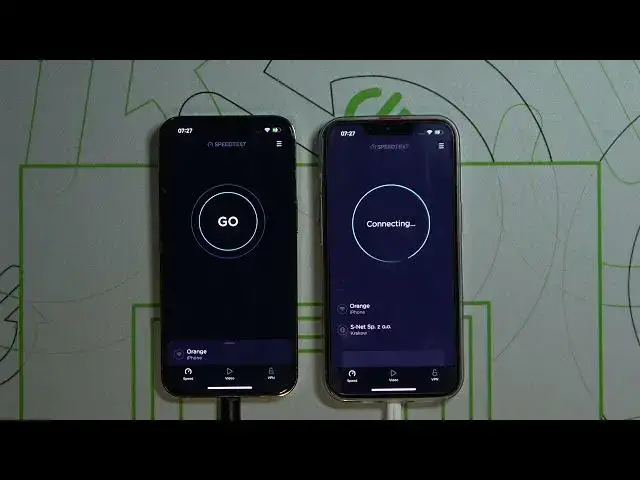 Video thumbnail for iPhone 13 Pro vs iPhone 13 - Wifi Speed Test by Ookla Comparison | Download / Upload Results