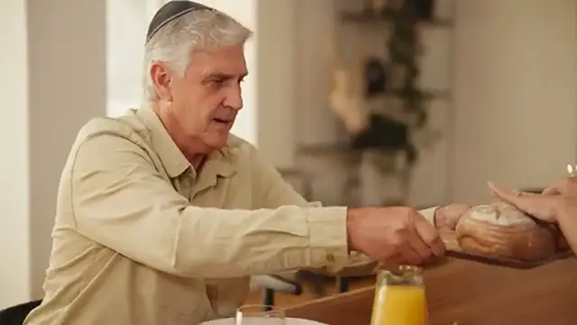 Video thumbnail for The Frugal Living and Saving Methods of Jewish People