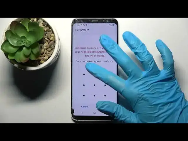'Video thumbnail for How to Set Up Screen Lock in Samsung Galaxy S8 - Add Locking Method'