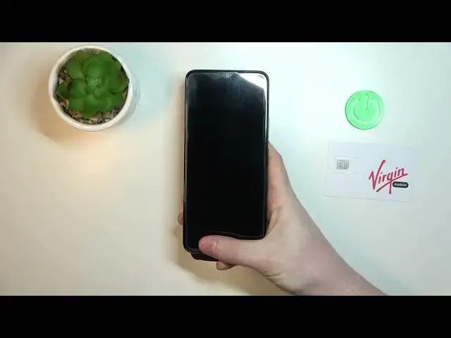 'Video thumbnail for How to Perform a Hand Size Comparison on TCL 408?  Check How Big is TCL 408 in Hands Comparison!'