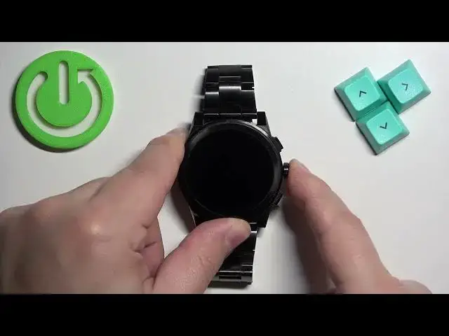 Video thumbnail for How to Turn On MICHAEL KORS Access Grayson