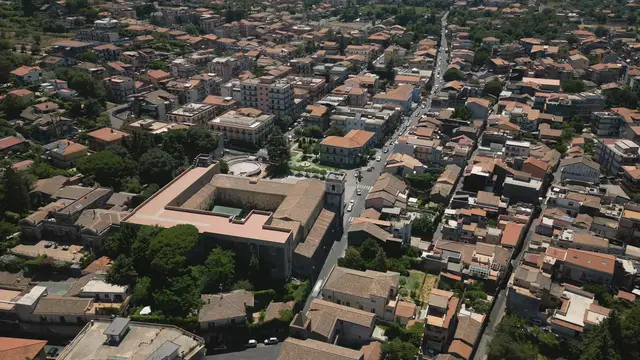 Video thumbnail for DJI Mini 3 Pro Circle hyperlapse