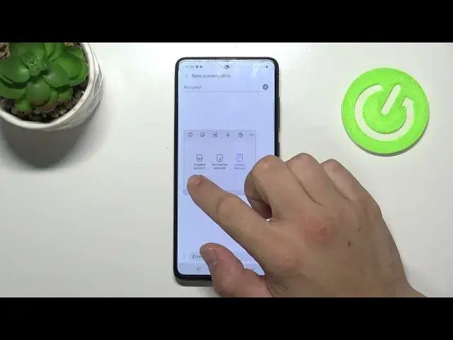 'Video thumbnail for How to Fix Floating Keyboard on SAMSUNG Galaxy A52 – Close Floating Keyboard'
