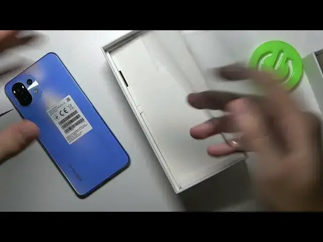 Video thumbnail for What accessories are in the Xiaomi 11 Lite 5G NE Box?