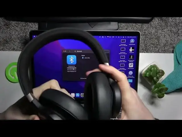 Video thumbnail for How to Pair JBL Live 650BT with Macbook?